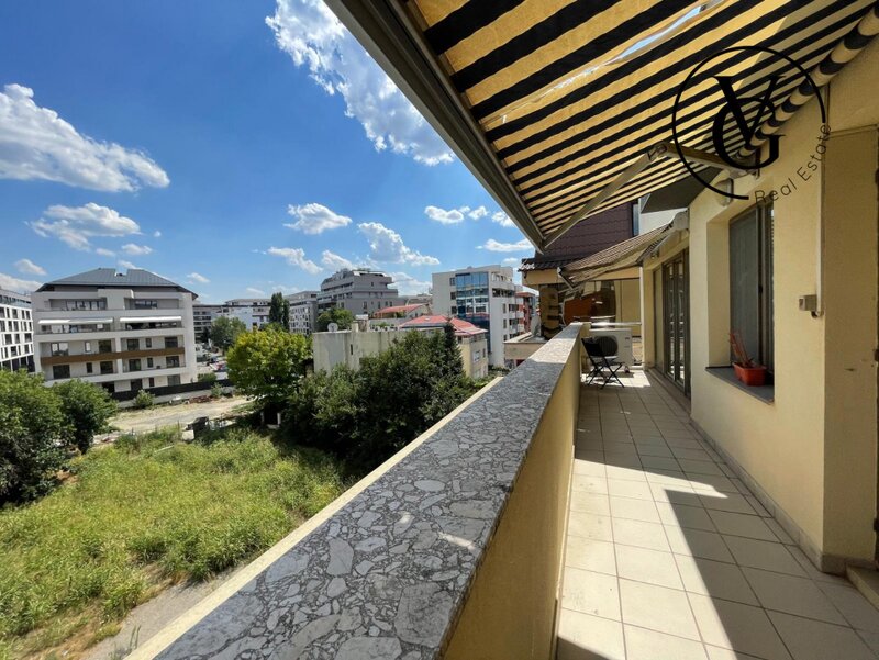 Herastrau Apartament cu 5 camere si terasa spatioasa + 2 locuri de parcare